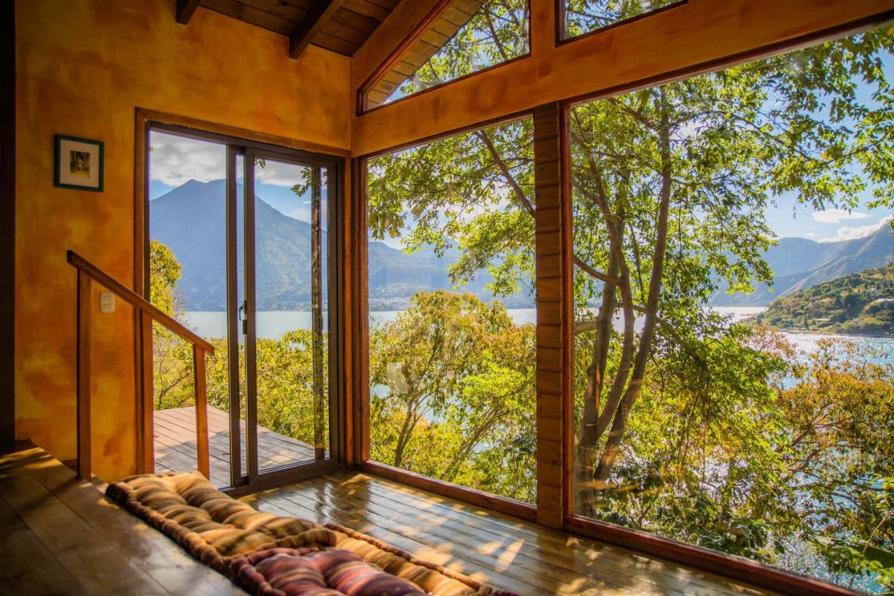 Lodge Baba Yaga Atitlan *